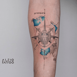 Design y tattoo by Alfio. Buenos Aires - Argentina / alfiotattoo@gmail.com / #shield  #world #fineline #art #tattoodesign #alfiotattoo #composition #tattoocolor #finelinetattoo #watercolor #watercolortattoo #tattoo #tattooart #tattooartist