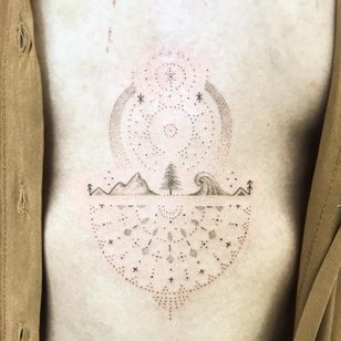 Hand Poke Tattoo: Mystical Dotwork de Ink & Earth # Ink & Earth #InkandEarth #handpoketattoo #nonelectrictattoo #handpoketattoo #handpoke #dotwork #sun #moon #tribal #pattern #mandala #naturaleza