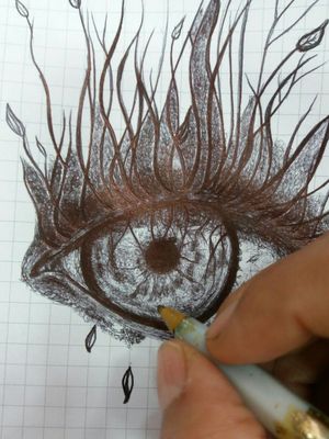 Diseñando un #ojo con boli