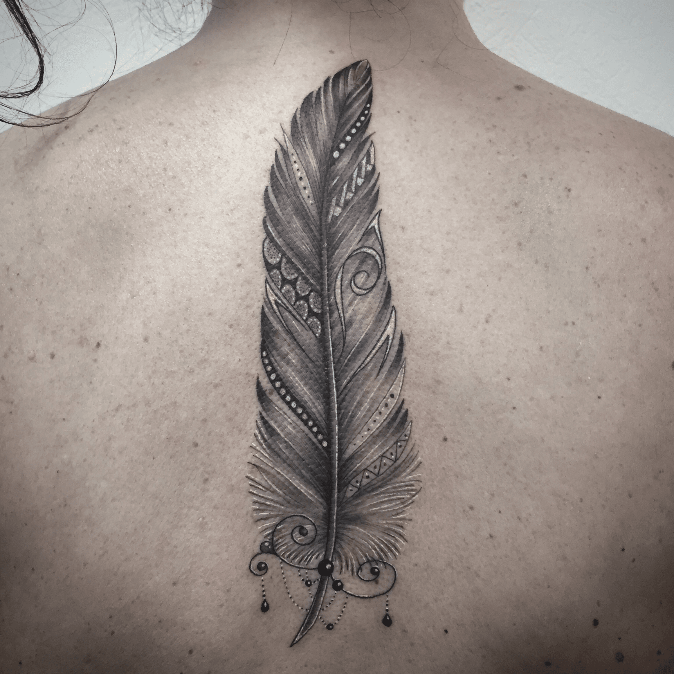 Abstract Feather tattoo by Pablo Ortiz Tattoo  Post 16147