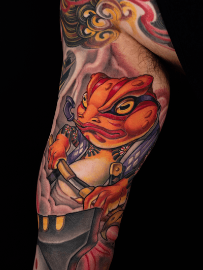 Samurai frog on arm.