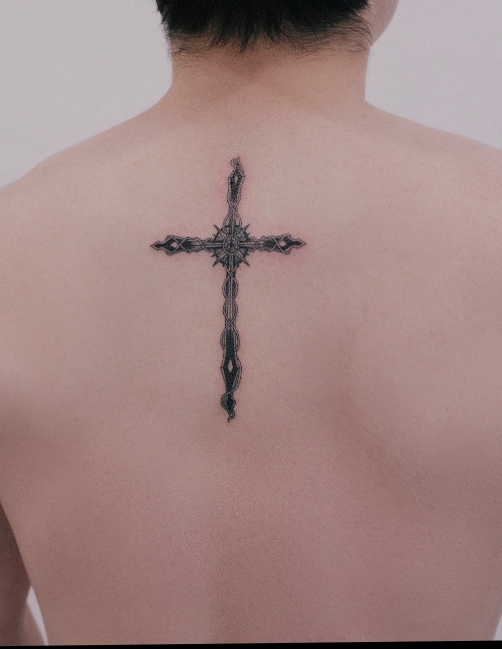58+ 영상 십자가 타투 5 Tattoo uploaded by Yeah.Ag • #십자가 #십자가타투 #검타투 #검 #칼 #칼타투 #부천타투 #부평타투 #인천타투 #등타투 #등 #종교 #종교타투 #cross #holycross #backpiece #backtattoo #religious #religioustattoo #sword • Tattoodo