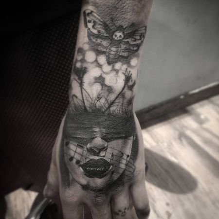 Flash tattoo
