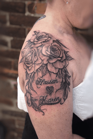 Fineline, rose tattoo, rework tattoo, fineline flowers, floral, single needle
