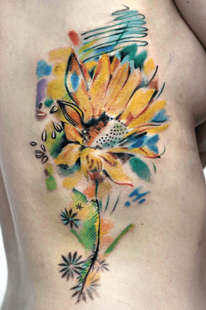 #sunflower #sunflowertattoo #watercolor #ribcage #nw1 #color #london #highonartstudio #flower #flowers #bartt #ink #tatted #tattooartist #tattooart #tattoo2me #bodyart #art #artwork               @bartt_tattoo     Highonartstudio@gmail.com