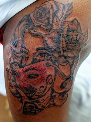 Got to work in this great thigh piece. My canvas is all about 🔥. Next time I'll hit it with some white. Her leg was getting #juicy#tattoosketch #tattoolove #tattooidea #illustrator #philadelphia #tristate #sketchbook #inklife #sketching #blackworktattoo #tatts #rosetattoo #inkdrawing #tattoostudio#inkedup  #inkwork  #dotworktattoo #pointillism #tattoodo #tattooedgirls