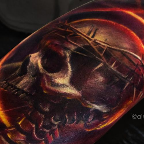 Tattoo artist Alexei Mikhailov, tattoo skull realistic colorful Russia, Moscow #inked #skullart  #skull #skulltattoo #tattoorealistic #tattoorealism