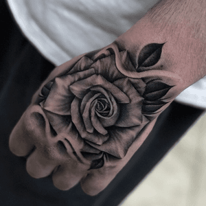 Hand piece i made 🙏🏻 follow me on instagram @tattoo_beez
