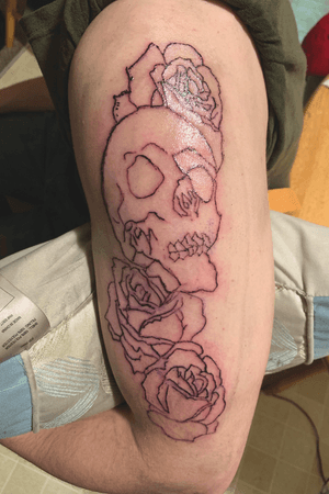 Skull and roses for the Dub!! 