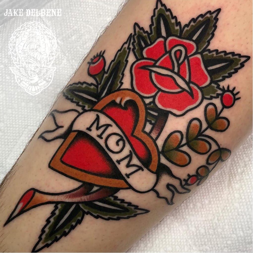 traditional mom rose tattoos