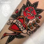 Mom tattoo by Jake Delbene #JakeDelbene #momtattoo #momtattoos #mom #mother #mum #mommy #happymothersday #mothersday #love #family #rose #flower #heart #banner #traditional