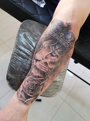 Tatuagem realizada pelo tatuador @artlinetattooestudio Rafael sene Whatsapp 012 983001106 sjc