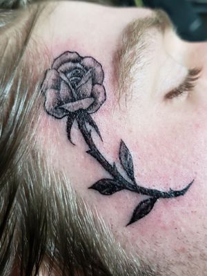 Face jammer a small rose