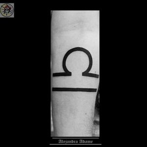 Because he will always be a libra... ♎ 💕♎💕♎💕♎💕♎💕♎ #tattoo #tatuaje #tatouage #libratattoo #tatuajedelibra #tatuajelibra #tatouagebalance #tattoodo #tattoolover #tattoolovers #ferneyvoltaire #tattooferneyvoltaire