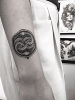 #tattoos #tattoo #ink #inked #tattooedgirls #girlswithtattoos #snake #neotraditionaltattoo #cutetattoo #tatts 