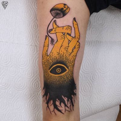Psychedelic dark art tattoo by Łukasz Sokołowski #LukaszSokolowski #psychedelic #darkart #illustrative #strange #surreal #surrealism #trippy #dark #horror #eye #mushroom