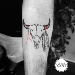 Buffalo 🐃Instagram: @karincatattoo#buffalo #tattoo #tattoos #tattoodesign #tattooartist #tattooer #tattoostudio #tattoolove #ink #tattooed #skull #feather #indian #nativeamerican #karıncatattoo #istanbul #turkey #dövme #dövmeci #moda