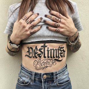 Increíble tatuaje de Delia Vico #DeliaVico # Ambassador # #awesometattoos #best tattoos #tattooartist #tattooidea #cooltattoos #tattoosformen #tattooforwomen