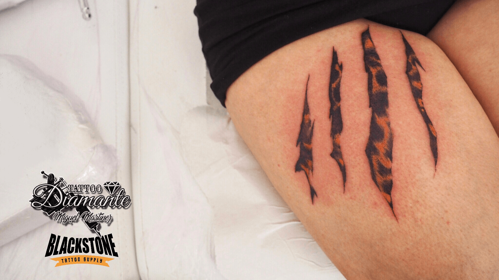 Tattoo uploaded by Miguel Martínez • #arañazo #scratch #scratchtattoo #leopardtattoo • Tattoodo