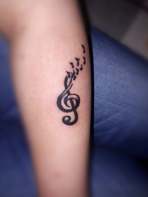 Teine tatoveering.15.05.2019#note #musician #musictattoo #inspired #utaTTOO @pärnu