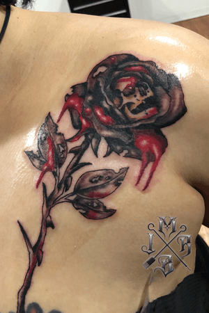 #color #colortattoo #blackandgrey #rose #skull #dead #goth #art #tattooart #tattooartist 