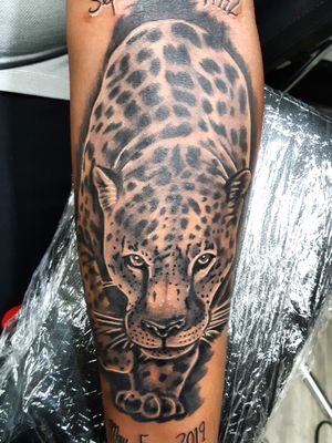 #leopard#leopardtattoo#realistictattoo#realism#animaltattoo#portrait#blackandgrey