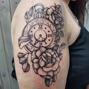 Old clock and roses in black and grey
