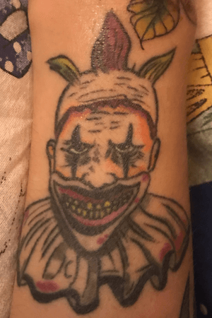 John Wayne Gacy aka. Twisty The Clown #johnwaynegacy #twisty #twistytheclown #horror #horrortattoo 