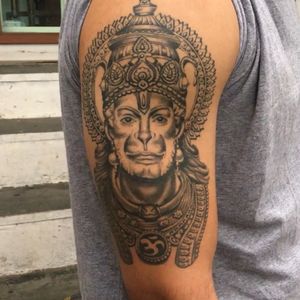 Tribute to Lord Hanuman. #lordhanumantattoo #hanumantattoo #godtattoo #religioustattoo #portrait #portraittattoo #realism #realistictattoo #blackandgreytattoo