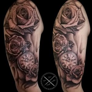 Half sleeve roses piece I done 3 week ago 2 day row some fun #rose #roses #watch #blackandgrey #realism #intenzetattooink #fkirons #fadetheitch #stencilstuff #inkeeze #kwadron #ink #inked #inkedlife #inkedmag #tattoo #tattooist #tattooartist #artist #artwork #tattoooftheday #picoftheday #photooftheday #France #thomtats7 @fadetheitch @thomtats7 