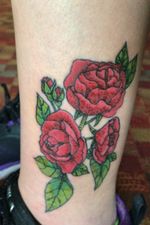 rosas... tattoo colorida