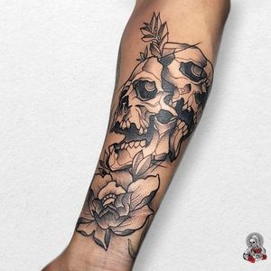 #tattoo realizado por @pavelsan.tattoos👉👉Separa tu cita al teléfono 0961251116, o visítanos en la Av. Ignacio de Veintimilla E5-55 y Juan León Mera, Quito-Ecuador¡Aceptamos todas las tarjetas de crédito!...#tattooed #tattooer #tattooing #tattooart #tattooist #tattooink #tattooshop #tattooidea #tattoolove #tattoolife #tattootime #tattooideas #tattoowork #tattoostudio #tattoolover #tattoodesign #tattooartist #tattoostyle #tattooworld #ink #inked #inktattoo #tatuajes #tattoos #santeriatattooshop #quito #travel #allyouneedisecuador