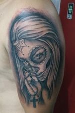 Catrina por Eddy Cordero #tattoo #tattooart #catrinatattoo #skulltattoo #PuraVida 