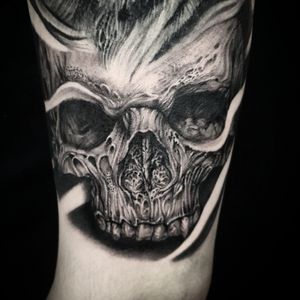 skull tattoo with details
