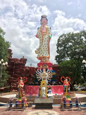 Sculptures at Wat Bang Phra   - photo by Justine Morrow #watbangphra #sakyant #sakyanttattoo #thailand #bangkok #bangkoktattoo #symbol #amulet #powerful #sacred #linework #dotwork #tebori