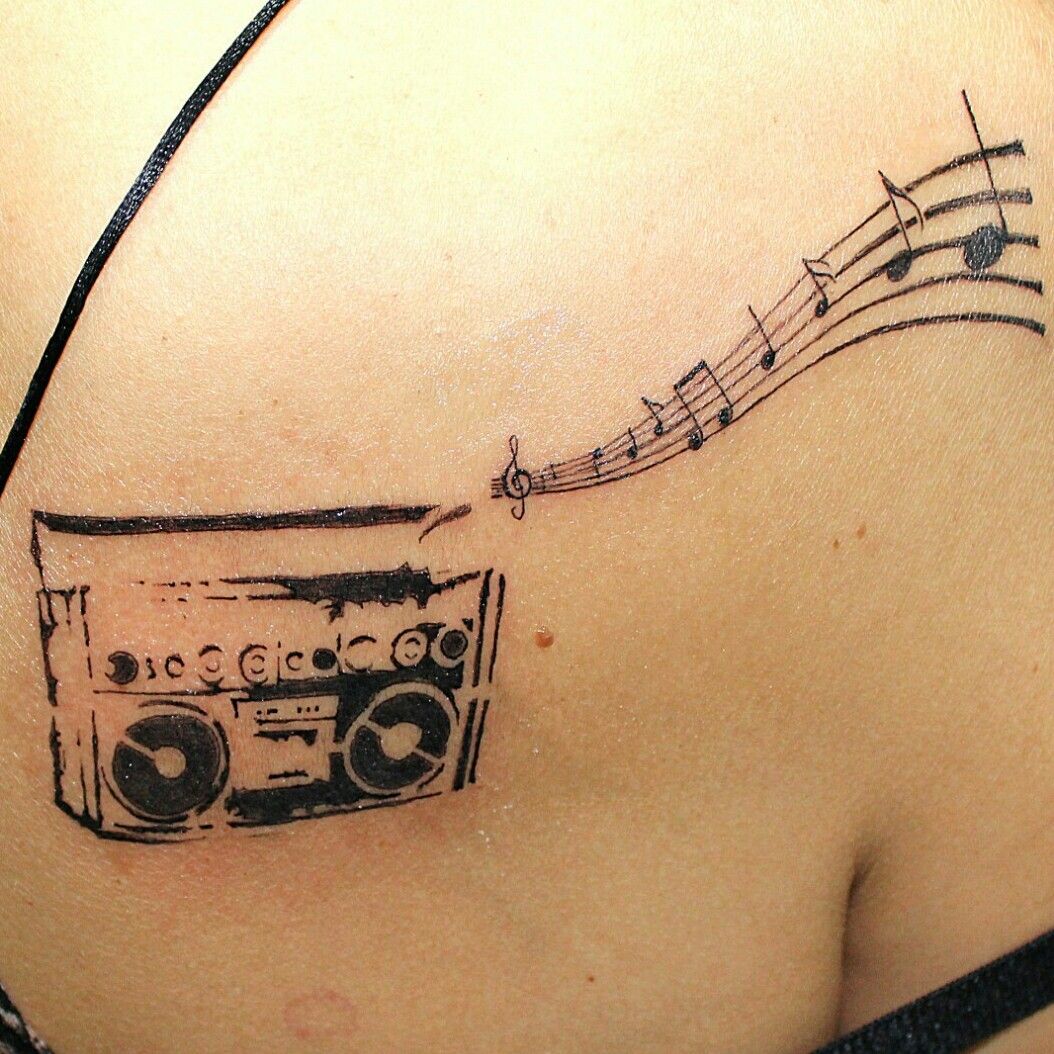 Tattoo uploaded by Facundo C Pereyra • Old radio • Tattoodo