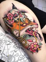 Fox tattoo by Isnard Barbosa #IsnardBarbosa #foxtattoo #foxtattoos #fox #kitsune #animal #nature #neotraditional #color #skull #cherryblossoms #upperleg #upperlegtattoo #flower #neojapanese