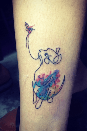 Minimal watercolor cat design. Got her first tattoo from Z Tattoo Ph. Thank you for trusting! 😁 #ZTattoo #ZTattooPh (Facebook) #z_tattoo_ph (Instagram) #zhelld00 (Tattoodo) #Z_Tattoo-3 (Tattoodo Studio)