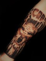 Tatuaje Lobo Tattoo wolf #tatuaje#tatuajelobo#lobo#lobotatuaje#tatuajebarcelona#tattoowolf#eolf#eolftattoo#tattoobarcelona