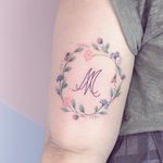 Tattoodo App Best tattoo by Eva Edelstein #EvaEdelstein #tattoodoapp #besttattoos #cooltattoos #tattoosformen #tattoosforwomen #bigtattoos #smalltattoos #upperarm #watercolor #flowers #floral