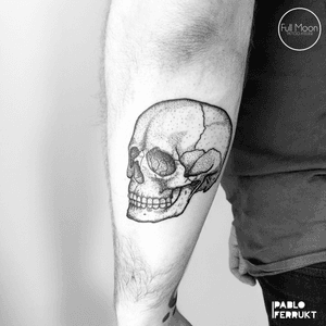 One for @aaron_asc_ , thanks so much to you and also @bianacc !Hope to see you soon guys! Done @fullmoonberlin Appointments at email@pabloferrukt.com or DM.#dotworktattoo ....#tattoo #tattoos #blackwork #ink #inked #tattooed #tattoist #blackworktattoo #copenhagen #købnhavn #friedriechshain #kreuzberg #tatted #geometrictattoo #turku #tatts #tats #sacredgeometry #tattedup #inkedup#berlin #berlintattoo #owl #dotworktattoo #berlintattoos #dotworktattoos #dotwork  #tattooberlin #skull