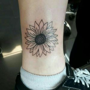 This is my first and only tattoo at the moment. I got it on April 27, 2019 at Dave's Tattoo's in Kaiserslautern, Germany. The artist was very nice and gave me a discount when he found out it was my birthday gift from my parents. It was 140 euro and took about 45 minutes to complete. It took two weeks after the appointment to heal. 