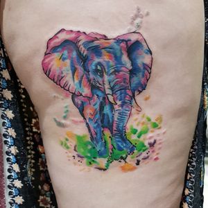 Had some more watercolour fun with this elephant. #watercolortattoo #watercolourtattoo #elephanttattoo 