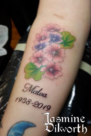 Tattoo done yesterday! Healed pics to come!#tattoo #femaletattooartist #tattooartist #newenglandartist #newengland #malva #flower #flowertattoo #armtattoo #femanine #colortattoo #greenland #greenlandnh #nh #newhampshire #geneva #genevany #ny #newyork #fingerlakes #boston #dovernh #kittery 
