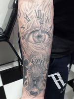 Tattoo cliente Renam fechamento do ante braço #tattooartist #tattoosombreada #tattooblackandgrey #tattoochicana 