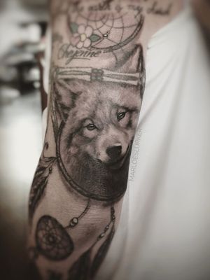 Wolfie#wolf #wolfhead #wolfportrait #blackandgrey #realism #realistic #naturetattoo #marloeslupkertattoo