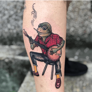 Ribbet! 🐸 We are toad-ally hopping for joy with this wonderfully pond-ciliar creature by Vlad - @vlad_scandal 🎸Strum up your ideas and book an appointment today! 🍃