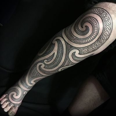 Leg sleeve tribal tattoo by Samuel Christensen #SamuelChristensen #Haida #Polynesian #Maori #Maoritattoos #tamoko #marquesantattoo #tribaltattooing #blackwork #tribal #neotribal #patterns #linework #geometric #sleeve #legsleeve #lowerleg #calf #thigh #foot