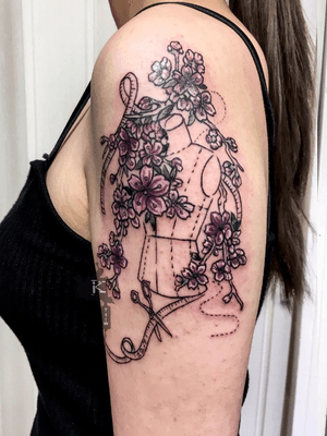 By Kirstie Trew • KTREW Tattoo • Birmingham, UK 🇬🇧 #illustrative #tattoo #linework #sewing #floraltattoo #floral #flowers #cherryblossoms #birminghamuk #birmingham