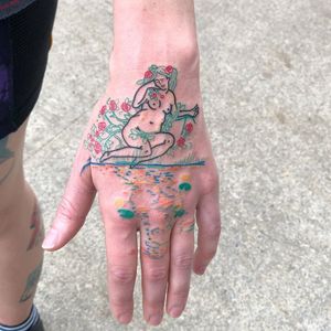 This weeks favorite tattoo by Lee aka rat666tat #rat666tat #favoritetattoos #besttattoos #awesometattoos #tattooidea #cooltattoos #uniquetattoos #tattooinspiration #handtattoo #beauty #love #flowers #rose #pinup